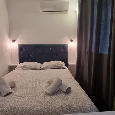 Gabi * Rogoznica (Sibenik-Knin)