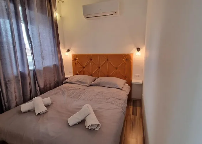 Gabi Rogoznica (Sibenik-Knin)