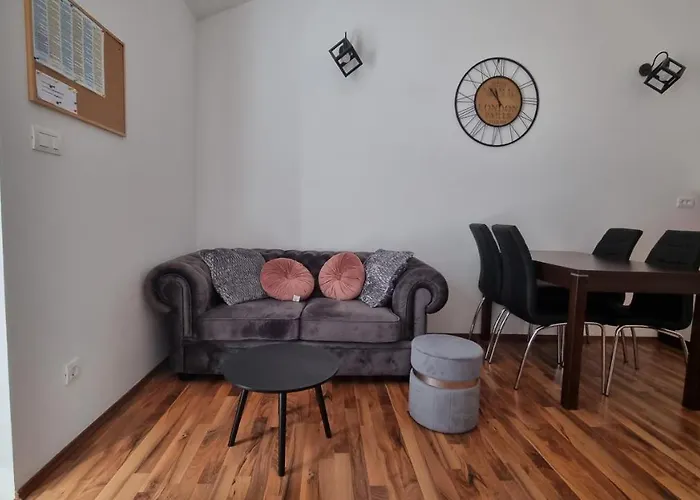 Casa de Férias Gabi Rogoznica (Sibenik-Knin)