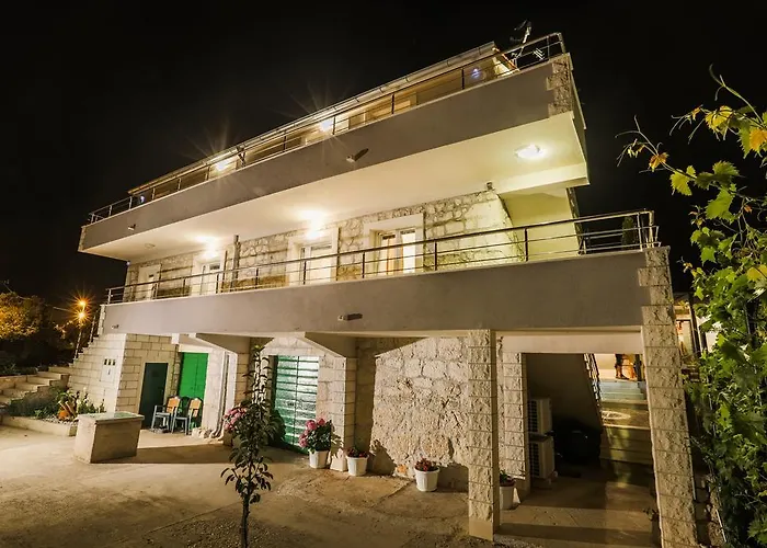 Gabi * Rogoznica (Sibenik-Knin)